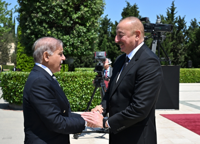 Bakou : Cérémonie d’accueil officiel du Premier ministre pakistanais - Photos