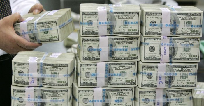 ABŞ-ın    32 trilyon 39 milyard 244 milyon    dollar borcu yaranıb