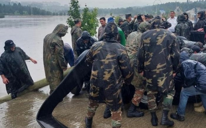 Süni göldəki təhlükənin aradan qaldırılması üçün əlavə qüvvələr cəlb edilib