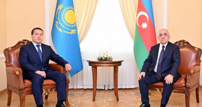   Azerbaijani PM meets with Kazakh counterpart  