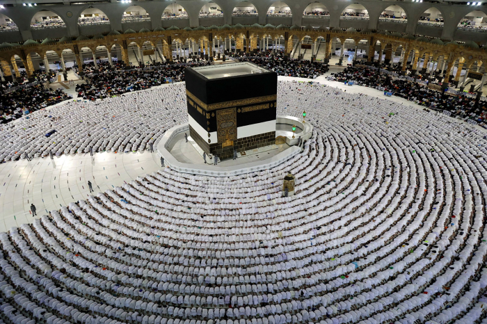 Saudi Arabia receives 1.2 million pilgrims for Hajj