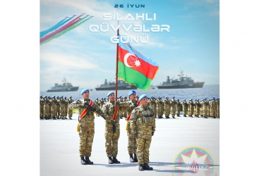   El Presidente Ilham Aliyev hizo post en el Día de las Fuerzas Armadas  