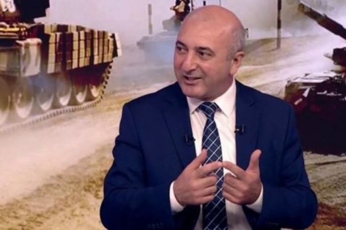       Hərbi ekspert:    Qarabağdakı qanunsuz erməni hərbi birləşmələrinin tam tərksilah edilməsi qaçılmazdır     
