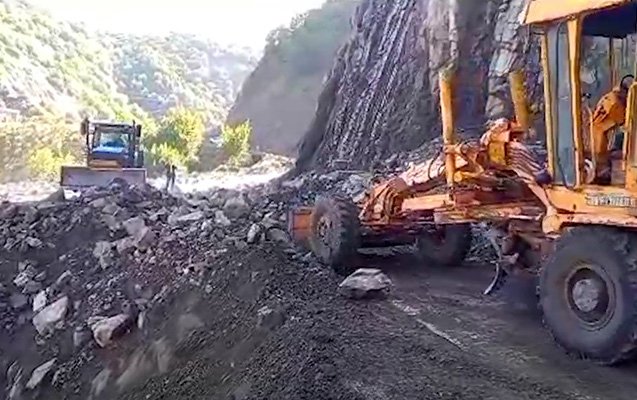    İsmayıllı-Lahıc yolunda hərəkət qismən bərpa olundu   