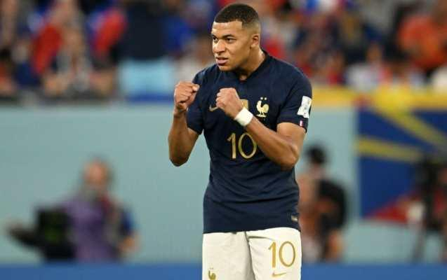 Mbappe Fransa millisinin tarixinə düşdü  
