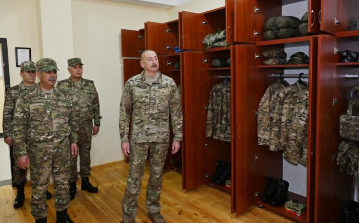    Orduda yeni səhra geyim forması tətbiq olunacaq   