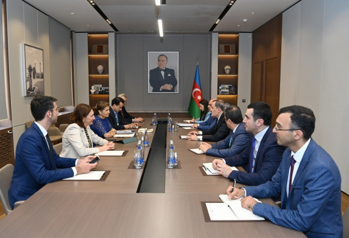 Azerbaijani FM meets with chairperson of Executive Board and assistant director-general for social and human sciences of UNESCO