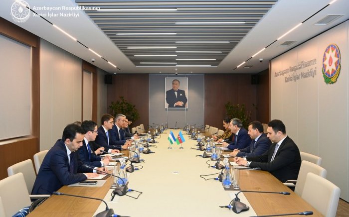    Azərbaycan və Özbəkistan arasında siyasi məsləhətləşmələr keçirilib     
