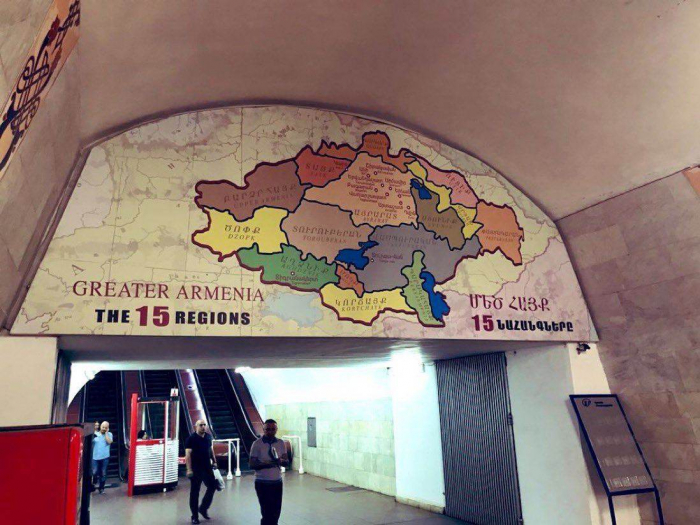  İrəvan metrosunda "Böyük Ermənistan"ın xəritəsi götürüldü -  VİDEO    