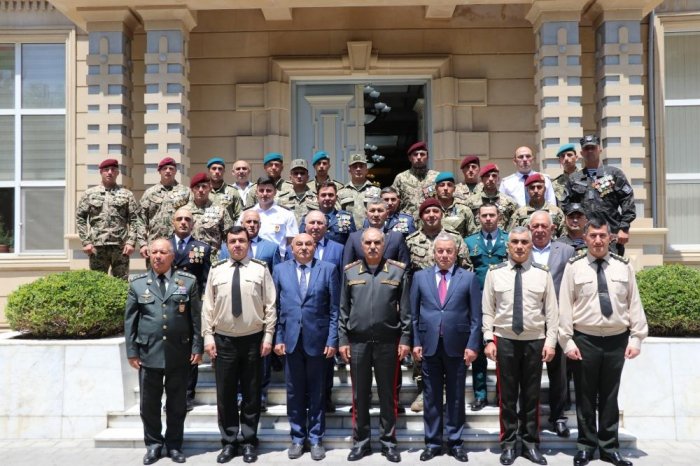 Hərbi Prokurorluqda qazilərlə görüş keçirilib  
