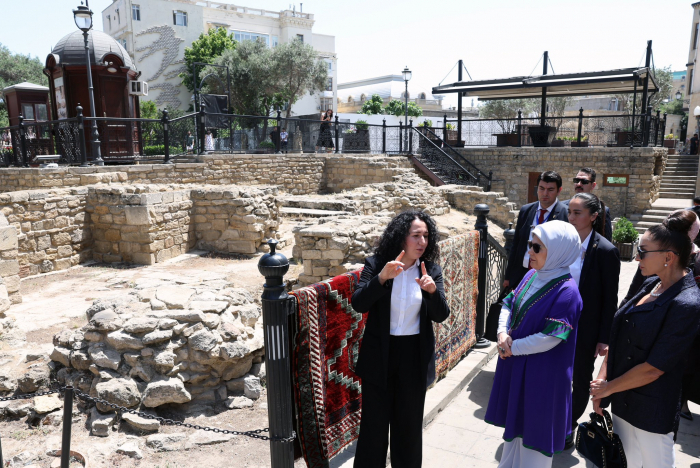  Les premières dames d’Azerbaïdjan et de Türkiye visitent l’Itchéricheher 