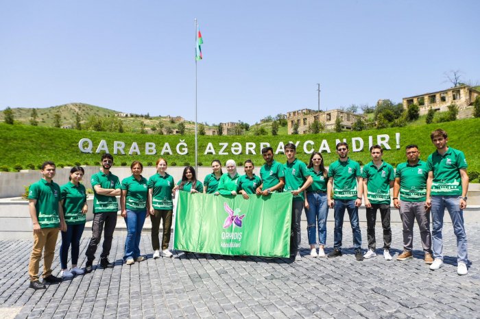 Qayıdış Könüllüləri Talış kəndinə səfər ediblər   
  
