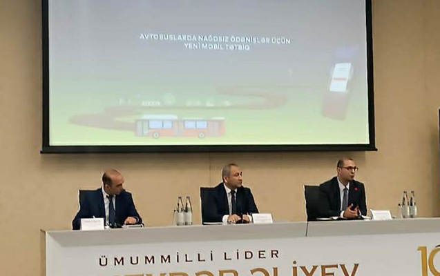      Bakı avtobuslarında yenilik:    Nağdsız ödəniş üçün mobil tətbiq    