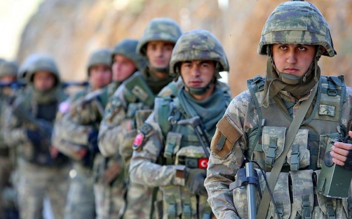   Türkische Armee hat Angriffe gegen Terroristen in Syrien gestartet  