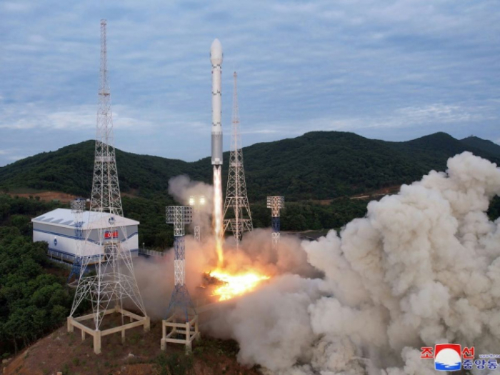 La Corée du Nord réussira à mettre un satellite en orbite, selon la sœur de Kim