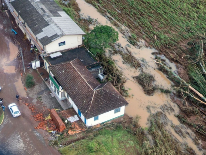 Un cyclone fait 13 morts, trois disparus au Brésil