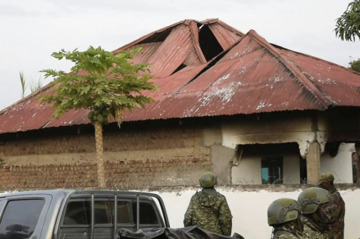 Ouganda : 37 morts, majoritairement des étudiants, dans une attaque jihadiste contre un lycée