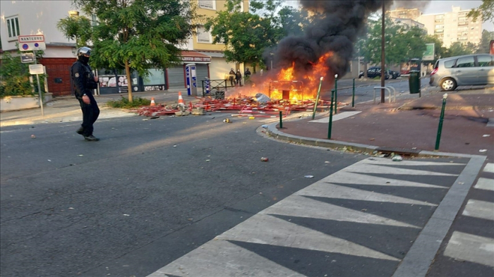 Au moins 9 interpellations à Nanterre en marge des tensions intervenues après la mort de Naël en France