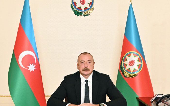       Prezident:    Birləşmiş Krallıqla əlaqələrin inkişafına xüsusi əhəmiyyət veririk   