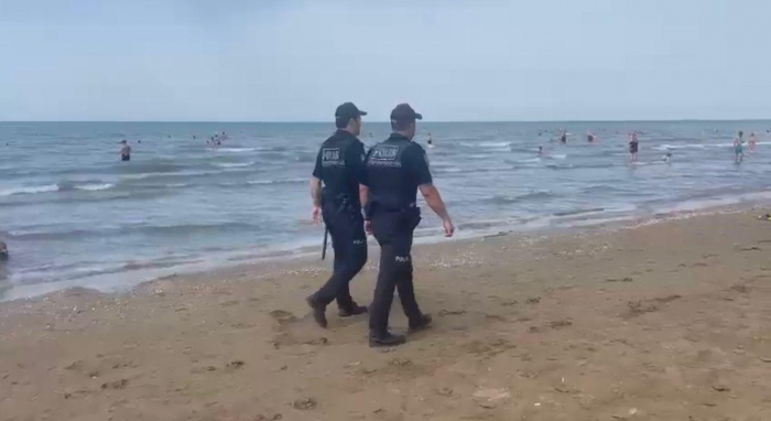 İsti hava ilə əlaqədar çimərliklərə əlavə polis naryadları cəlb edilib