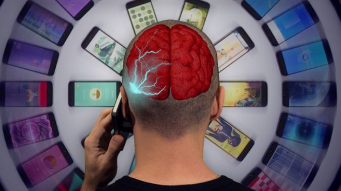    Mobil telefon beyində xərçəng yaradır? –    Alimlərdən son açıqlama      