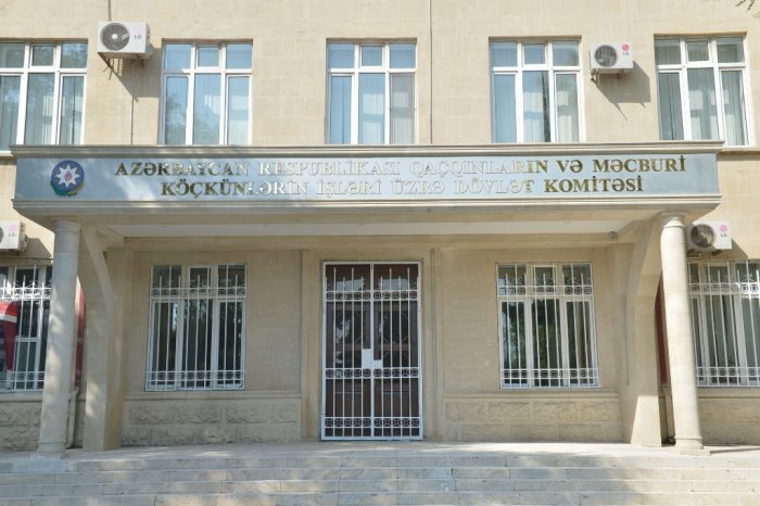    "Ağalı kəndinə köçənin evinə şəhid ailəsi yerləşdirilib" -    Dövlət Komitəsi      