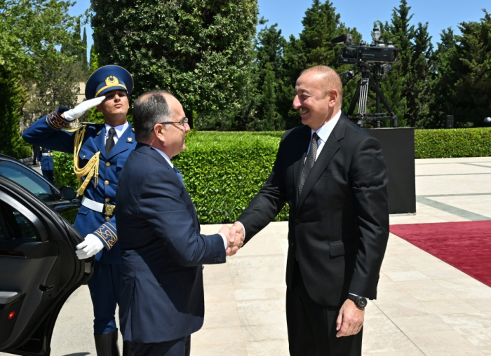  Cérémonie d’accueil officiel du président albanais à Bakou -  PHOTOS  