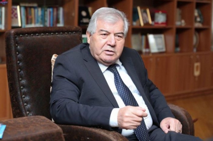 77 yaşlı deputat 2 dəfə əməliyyat olunub