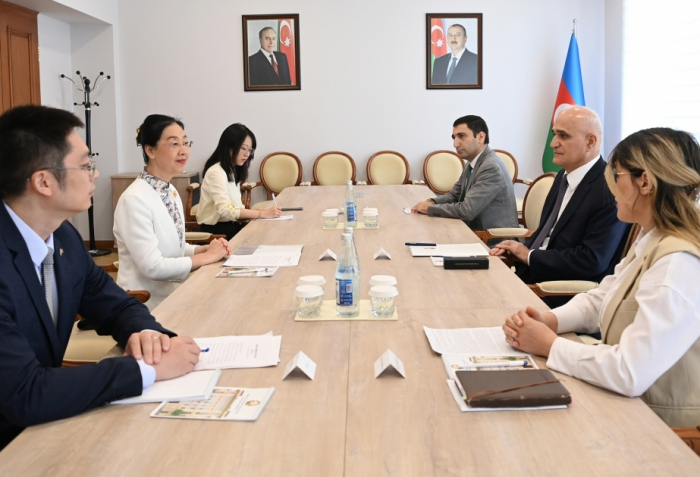   Aserbaidschan und China erwägen Perspektiven für eine Zusammenarbeit in verschiedenen Bereichen  