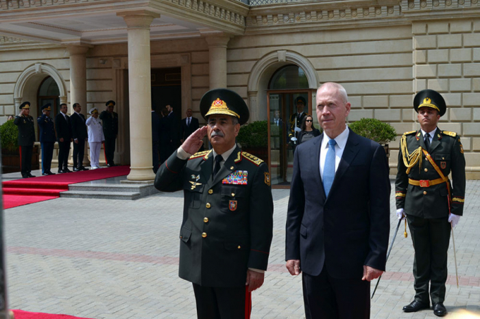   Azerbaijani defense minister meets with Israeli counterpart  