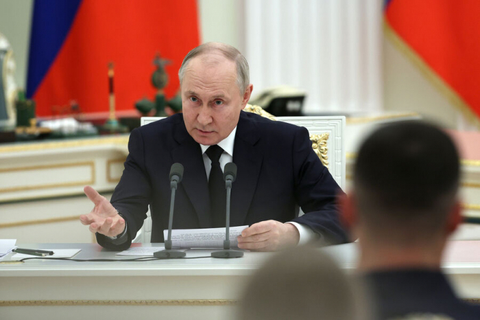       Putin:    "Üçüncü ölkələr tərəfindən Rusiyaya texnoloji blokadaya salınıb"   