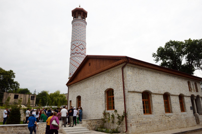 Attendees of Vagif Poetry Days visit historical, cultural spots of Azerbaijan