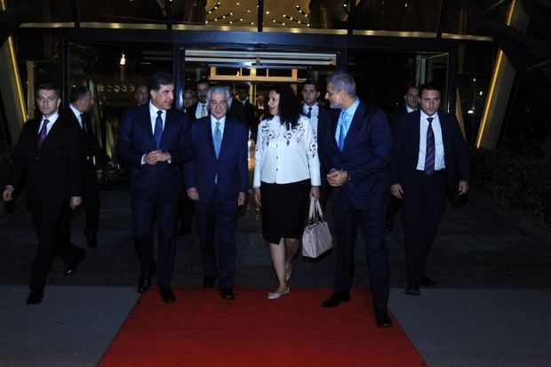 Bərzaninin Azərbaycana işgüzar səfəri başa çatıb