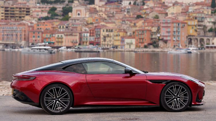   Hier kommt James Bonds neuer Aston Martin  