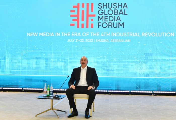       İlham Əliyev Qarabağ erməniləri haqqında:   "Biz maksimum şəkildə konstruktivlik göstərmişik"  
   