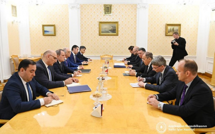   Azerbaijani, Russian FMs meet in Moscow  