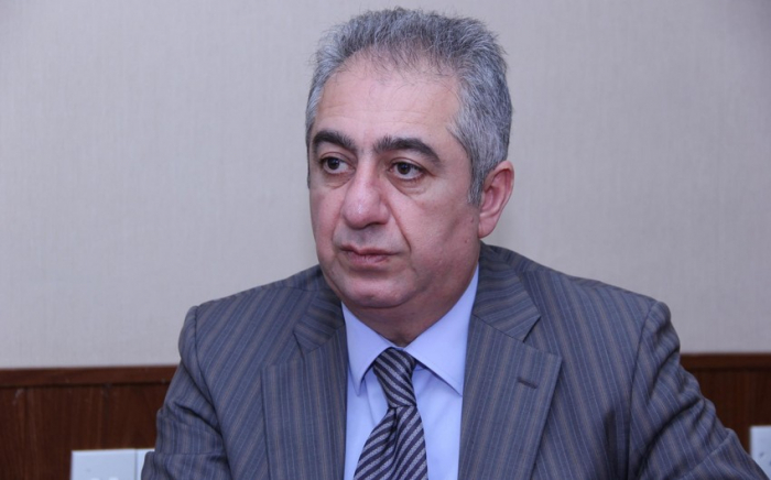    Qubad İbadoğlu Bakı İstintaq Təcridxanasına köçürülüb  
   