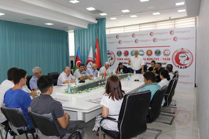 Heydər Əliyev irsi və diaspor mövzusunda dəyirmi masa təşkil olunub  
