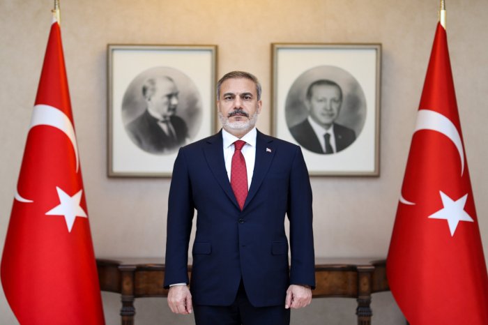  Hakan Fidan Azərbaycana gəlir 
