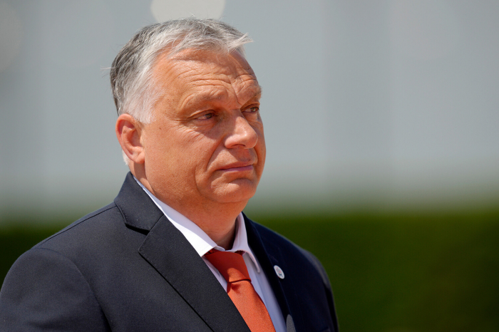    Orban Ukraynanı şantajda ittiham edib     
