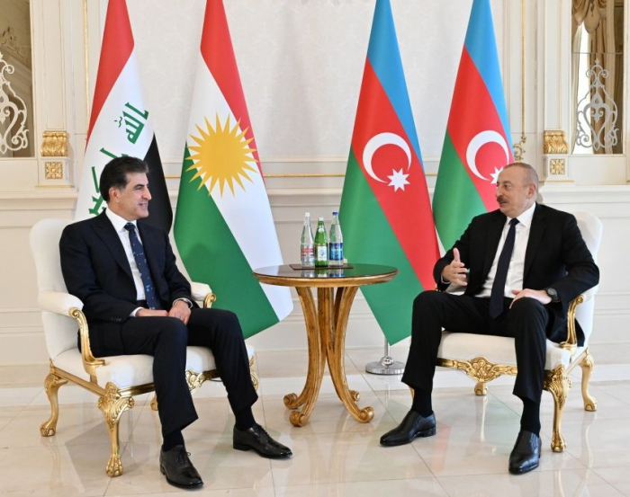  Presidente Ilham Aliyev sostiene reunión privada con el jefe del Kurdistán iraquí 