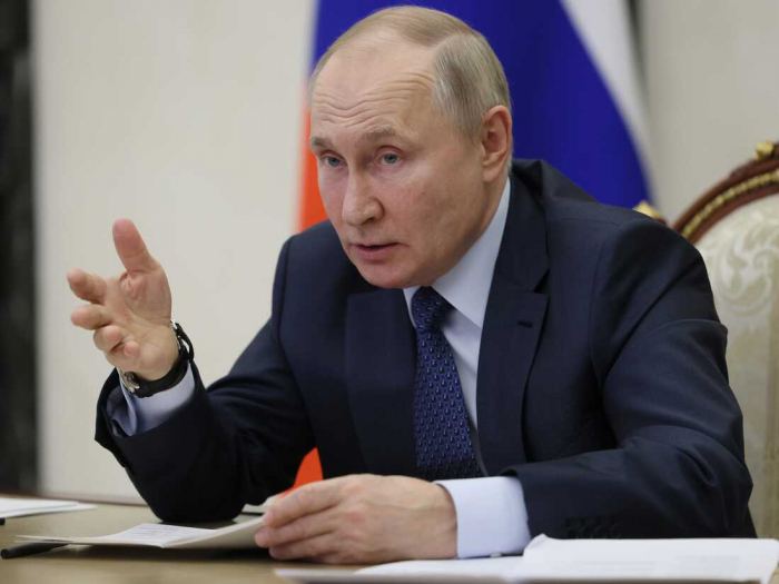    Putin Afrikaya rus taxılını vəd etdi   