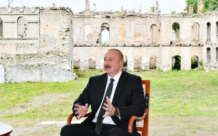    "Qırmızı Xaç Komitəsinin Qarabağdakı ofisinin İrəvandakı ofisə tabe olması yolverilməzdir"  
   