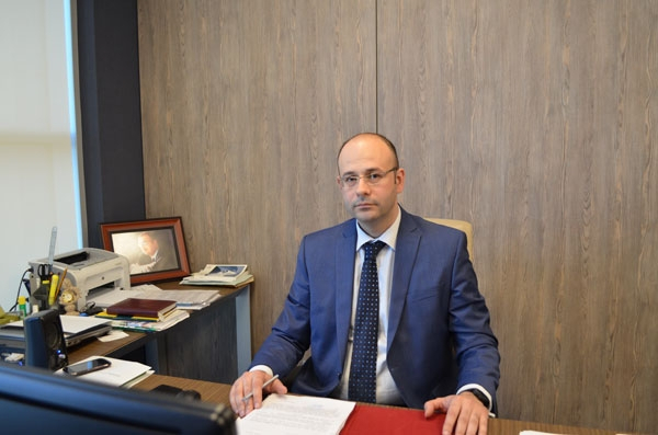 "Azərpoçt"un sədri vətəndaşlara müraciət etdi