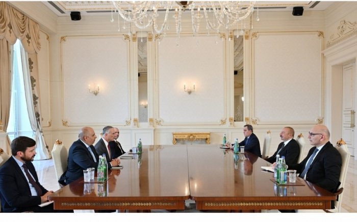    Prezident İlham Əliyev ABŞ Dövlət Departamentinin Qafqaz danışıqları üzrə baş müşavirini qəbul edib  
   