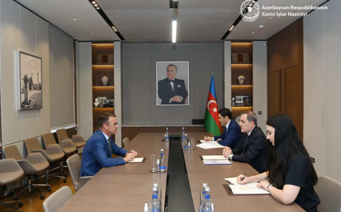  Azerbaijan’s FM meets outgoing Lithuanian ambassador 