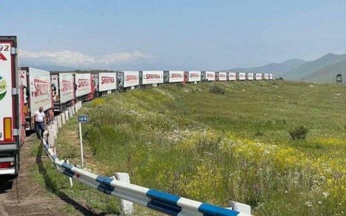    Yalançılar ölkəsi Ermənistan    – onları dəstəkləyən pinokkiolar -    ŞƏRH     

