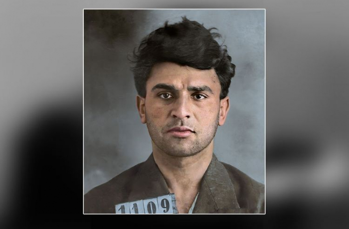    Süni intellekt Mikayıl Müşfiqin    fotolarını çəkdi      