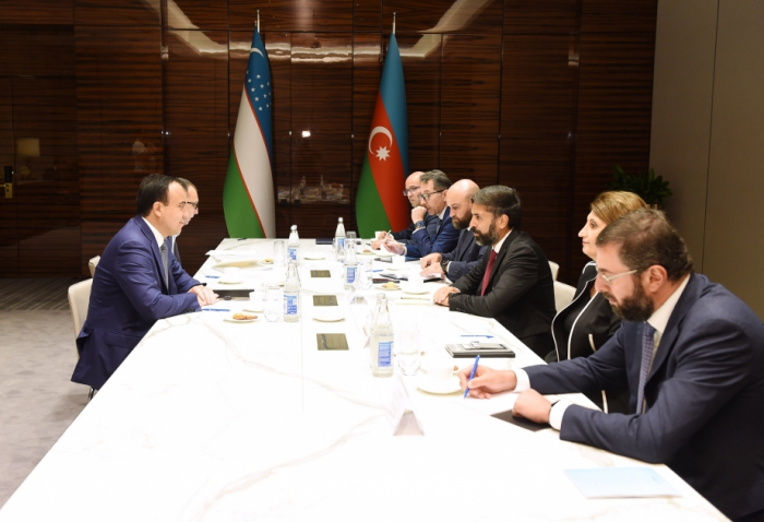   SOCAR und Uzbekneftegaz besprechen Perspektiven der Zusammenarbeit  