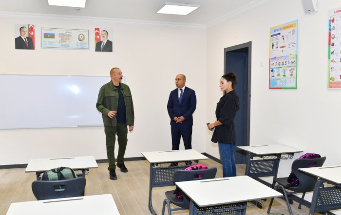    Laçında 2 nömrəli məktəb əsaslı təmir olunub  
   